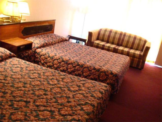 Gray Plaza Motel Benton Exteriér fotografie